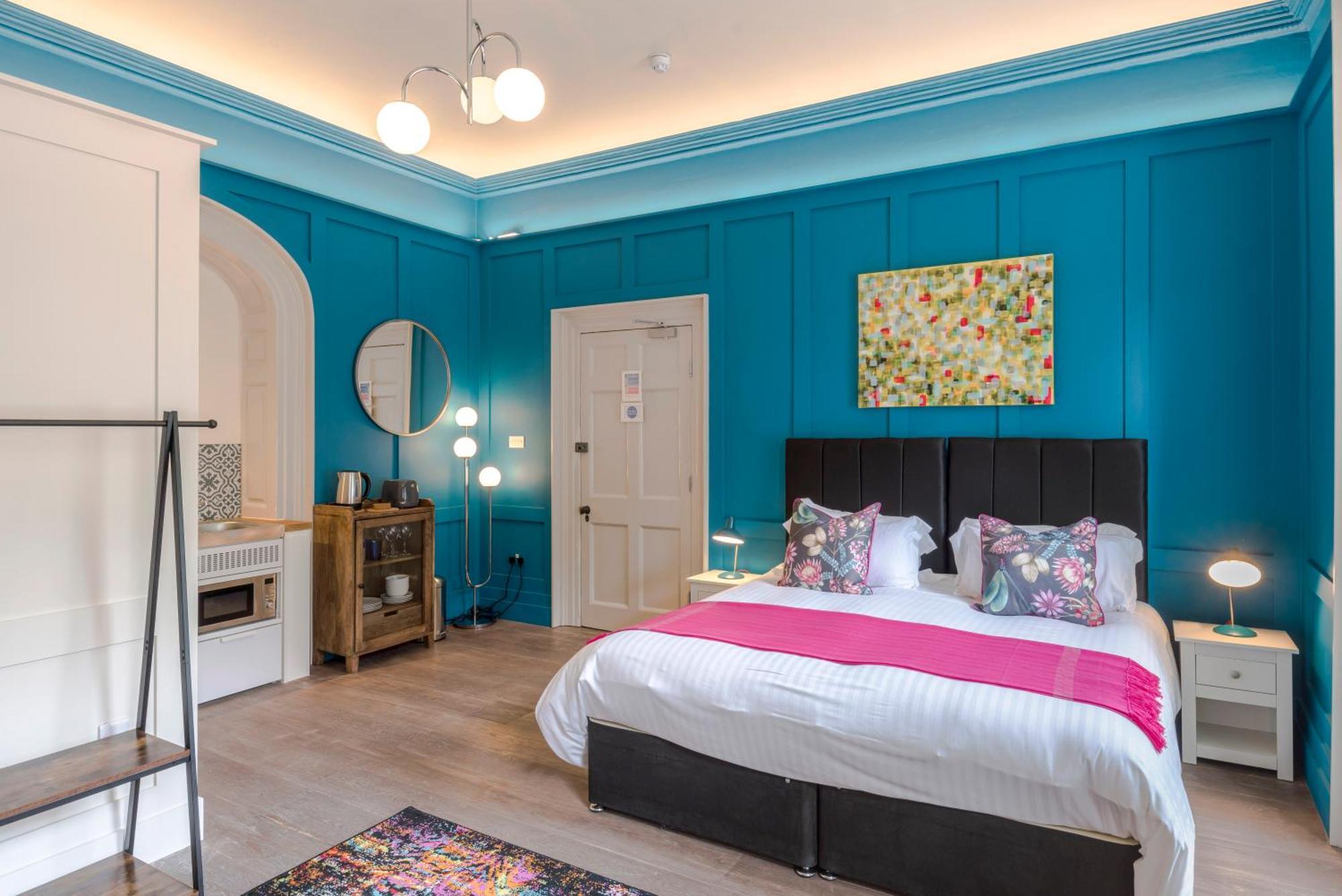 4 Berkeley Square I Your Apartment Bristol Extérieur photo