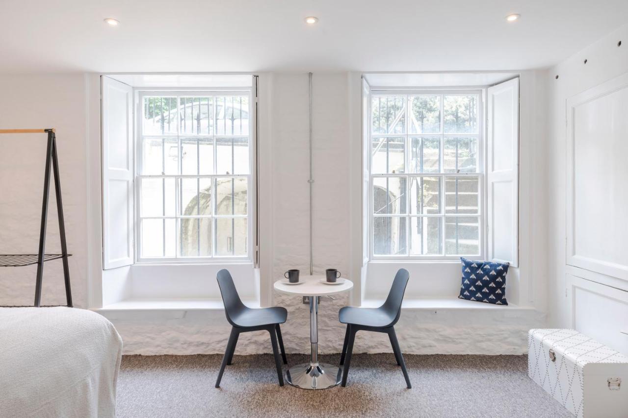 4 Berkeley Square I Your Apartment Bristol Extérieur photo